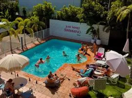 Abode Mooloolaba, Backpackers & Motel rooms
