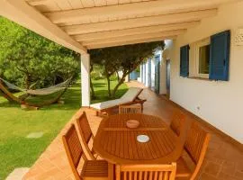 Seaside Elegance 50m from the Beach
