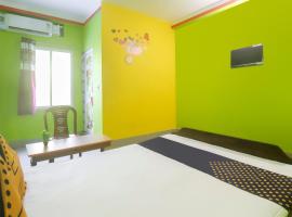 OYO Sun Plaza Lodge, hotel in Puri