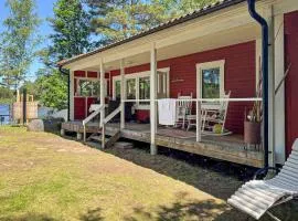 Awesome Home In Hultsfred With Sauna