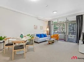 MetaWise Cozy 1BR City Pad W Parking Near RPA & Sydney Uni