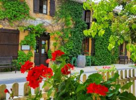 Auberge Lou Peyrol, hotel v destinaci Montferrand-du-Périgord
