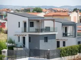 Asteria Mare by Aetherion Studios & Suites