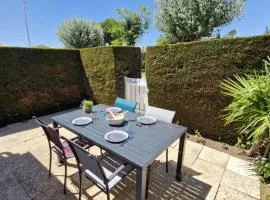 Vaux sur Mer - côté PONTAILLAC - VILLA MITOYENNE - PISCINE COLLECTIVE