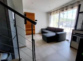 Provence Verte Apartment, ξενοδοχείο σε Sainte-Anastasie-sur-Issole
