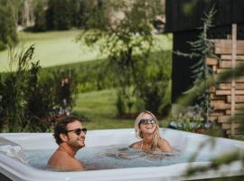 Brondstott Farm & Suites Kronplatz, hotel en Riscone
