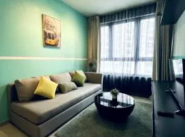 Snazzy Homes at i-City - WiFi TV Box 1 Carpark