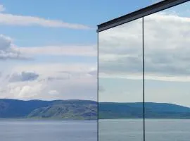 Mirror Suite