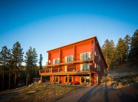 Crooked Tree Guest Suites, hotel en Penticton