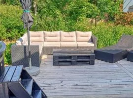 Nice Home In Hadsund With 2 Bedrooms