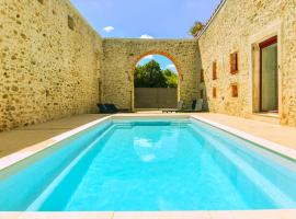 Relais de la Clartière, Bed & Breakfast in Falleron