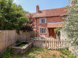 Bramblefield Cottage, hotel v destinaci Compton