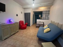 Cosy Studio proche Lac Salagou, Hotel in Clermont-lʼHérault