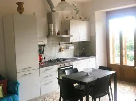 Casa Marina - appartamento sulla Via Francigena, vicino a Monteriggioni