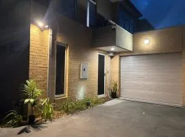 JettyWalk, Stunning 3br townhouse, walk to beach