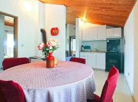 Gorgeous Apartment In Premantura