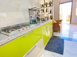 شاليه استوديو في مارينا العلمين الساحل الشمالي