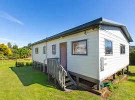 Warm Cosy holiday home right in town
