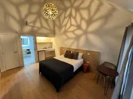 マウント ウェリントン モーテル