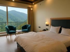 Oak Mounts, khách sạn ở Rāmgarh