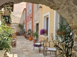 Limeria studios & maisonettes