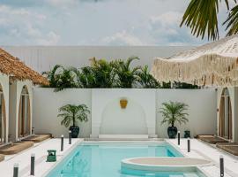 Ginevra Khaolak, готель, де можна проживати з хатніми тваринами у місті Као-Лак