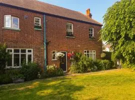 The Lodge Stanwell