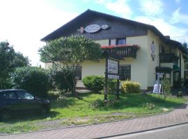 Landhaus im kühlen Grunde Garni, hotel v destinaci Pracht