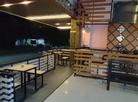 Wisma SIDAPORE JD, hotel in Lamobuang