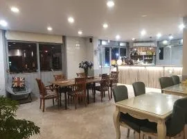 Guan Lun Hotel