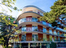 Baltic Inn, pet-friendly hotel in Palanga