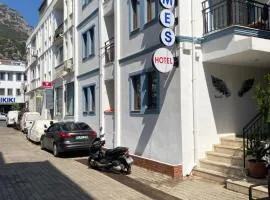 Hermes Hotel