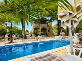 Villa Paradisio Ruheoase - Pool - Klima - Küche - Parken