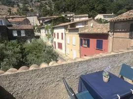 Maison provençale de village avec terrasse - Golfe de Saint-Tropez, Côte d'Azur