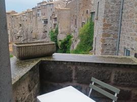 Sospesi nel borgo, hotel v destinaci Vitorchiano