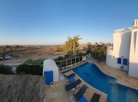 maison d h&ocirc;te r&ecirc;ve de d&eacute;sert jerba, hotel que aceita pets em Al Ḩaddādah