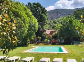 La Borda de Ritort, hotel v destinaci Sort