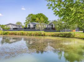 Woodhall Country Park Lodges, hotel i Woodhall Spa