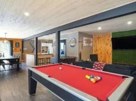 Nature chalet, spa, river in Saint-Côme