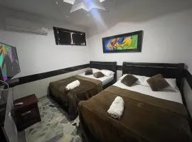 HOTEL IMPERIAL LA QUINTA