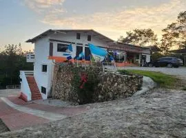 Hotel y Restaurante la Cuchilla