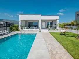 Oreal Luxury Villa