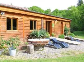 Gîte familial avec piscine chauffée, sauna et activités sur domaine de 15 hectares - FR-1-489-357
