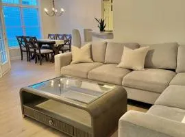 Spacious Private 2BR-2BA I Pool I Garage I Central