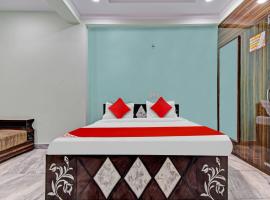 Hotel O Diamond Inns, ξενοδοχείο σε Kālkāji Devi