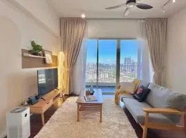 UNA Serviced Apartment by manatidur