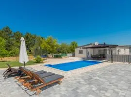 Villa Sanda - Makarska by Villas Guide