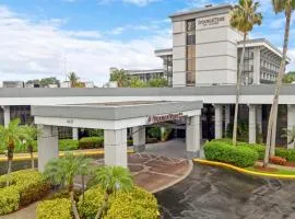 DoubleTree by Hilton Palm Beach Gardens