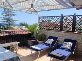 Terrazza Enjoy, hotel in Letojanni