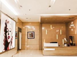 SELF CHECK IN Spacious, aesthetic cozy studio in Manila, apartmen servis di Manila